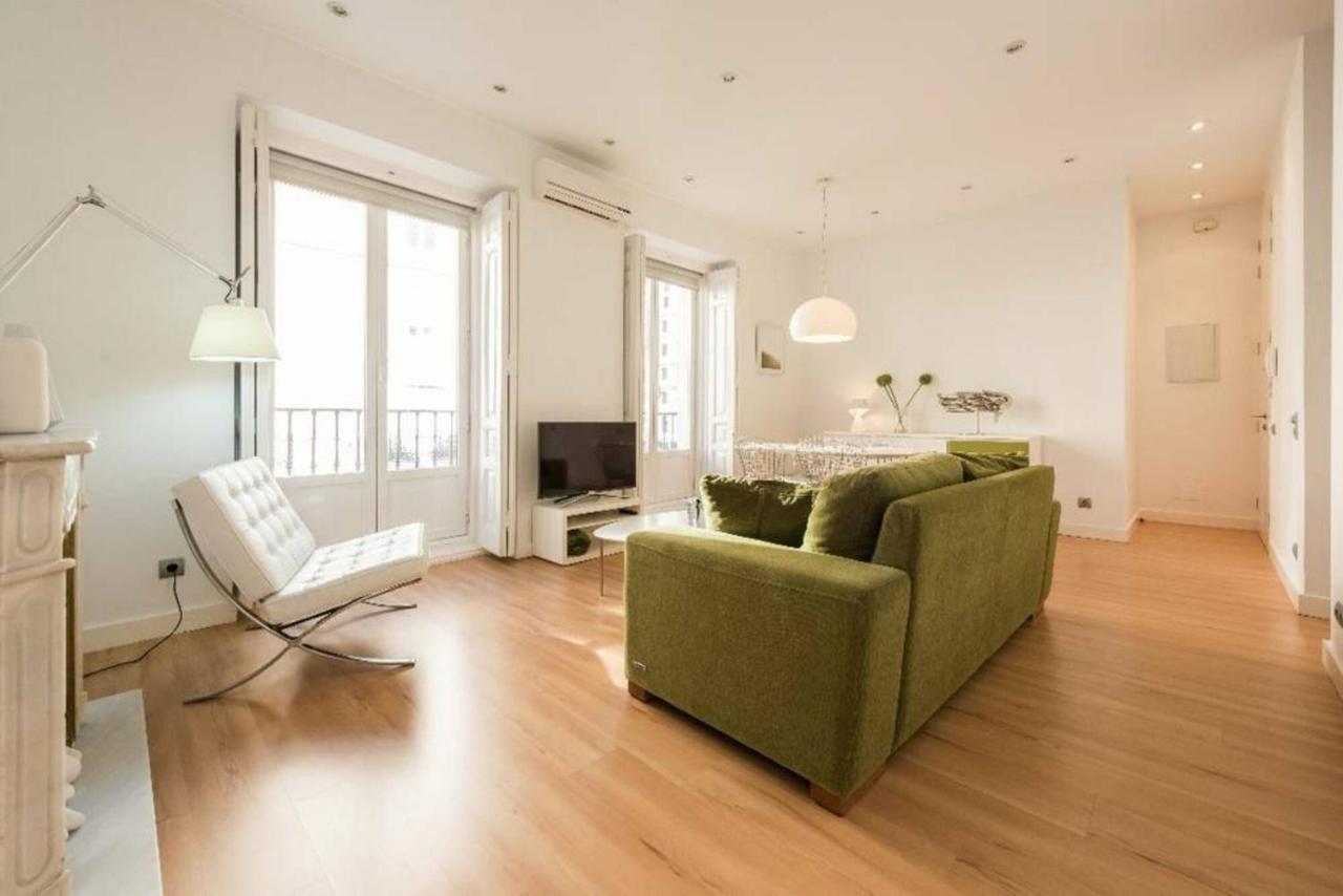 Апартаменти Apartamento Callao Мадрид Екстер'єр фото