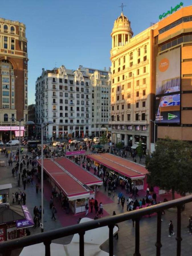 Апартаменти Apartamento Callao Мадрид Екстер'єр фото